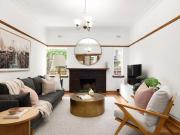 Art Deco Elegance in a Lifestyle Setting