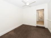 ART DECO ONE BEDROOM APARTMENT