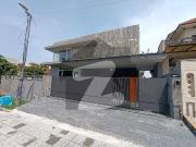 Artistic Design With Superb Color Combinations