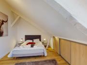 Artynia Private Room 8