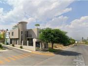 ARV EMB CASA EN VENTA DE CONTADO EN SAN MIRADOR DEL...
