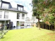 AS IMMOBILIEN: Stilvolle DHH mit 5 Zimmern Einbauküche...