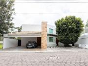 Casa en Venta en Campestre del Bosque con jardín y terraza