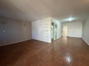 ASA SUL EXCELENTE CASA NO CORAÇÃO DA CIDADE