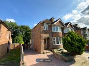 Ash Grove, Guildford GU2, 6 bed semi detached house to... Ash Grove, Guildford GU2, 6 bed semi detached house to...