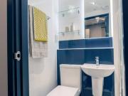 Ash Grove, Guildford GU2 Studio to rent £1,296 pcm £299 pw