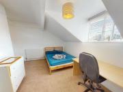 Ash Road, Headingley, 1 Bedroom House
