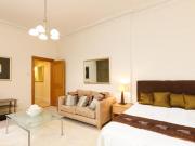 Ashburn Gardens, London, Studio Flat For