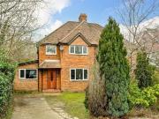 Ashenden Road, Guildford, 4 Bedroom Detached