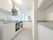 Ashford Road, London NW2, 2 bed flat to rent, £2,050 pcm...