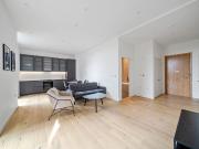 Ashley Road, London N17, 1 bed flat to rent, £2,300 pcm...