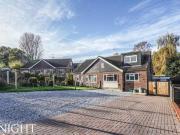 Ashurst Close, Rowhedge, 4 Bedroom Semi detached