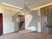 Askari 11 Sector D Flat Sized 13 Marla