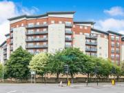 Aspects Court, Windsor Road, Slough SL1, 2 bed flat to...
