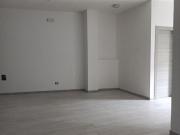 Asti, via Guttuari_Negozio