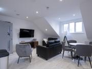 at Liverpool, Flat 3, Aberdeen House. 5 bed apartment to...