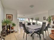 Atemberaubende 140 m² große Familienwohnung im 6. Stock...