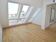 Atemberaubende Dachwohnung mit Terrasse in Ost...