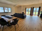 Atemberaubende Penthouse Wohnung in sonniger Lage!