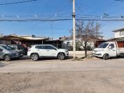 Atención Inversionistas! Casa con gran terreno para...