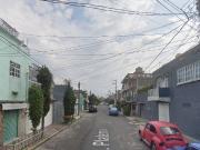 ! ATENCION INVERSIONISTAS ! CASA EN REMATE BANCARIO,...