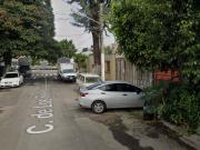 ¡Atención Inversionistas! Venta de Casa en Remate...