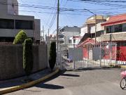 ¡Atención Inversionistas! Venta de Casa en Remate...