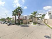 ¡Atención Inversionistas! Venta de Casa en Remate...