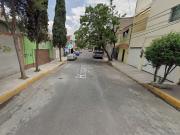 ¡Atención Inversionistas! Venta de Remate en Amplia y...