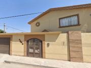 ATENCION! SE VENDE ESTA HERMOSA CASA MUY CERCA DEL PASO...