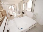 Atico con 5 grandes ventanales