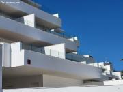 Ático con amplia terraza en Bahía Dorada – Estepona