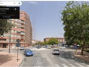 Ático con cuatro dormitorios en Alameda de Cervantes de...