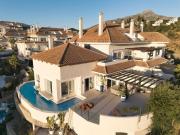 Ático con piscina privada