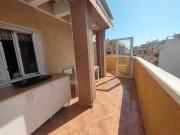 ÁTICO CON TERRAZA GRANDE Y PISCINA COMUNITARIA