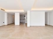 Ático con terraza privada en venta el corazón de...