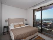 Ático de 2 dormitorios con solarium privado a la venta a...