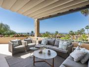 Ático de 2 habitaciones en venta en Marbella, Malaga