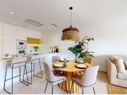 Ático de 3 dormitorios con solarium privado y jacuzzi en...