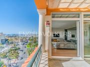 Ático de 4 habitaciones en venta en Alicante, Alicante