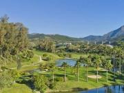 Atico de alto standing de 105 m2 en venta Estepona, España