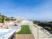 Atico de alto standing de 132 m2 en venta Benalmádena,...