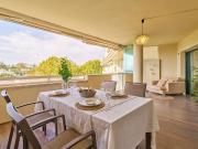 Atico de alto standing de 191 m2 en venta Marbella,...