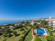 Atico de alto standing de 324 m2 en venta Elviria, España