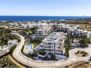 Atico de alto standing de 179 m2 en venta Estepona,...