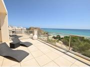 Ático de lujo con increíbles vistas al mar en...