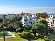 Atico de lujo de 132 m2 en venta Puerto Banús, Andalucía