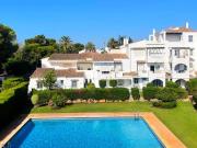 Atico de lujo de 151 m2 en venta Estepona, Andalucía
