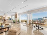 Maravilloso ático con 6 dormitorios y terraza de 250 m²...