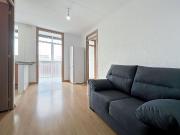 Ático en alquiler en calle De Sants, Barcelona, de 55 m²...